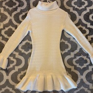 Elegant Cream Turtleneck Sweater
